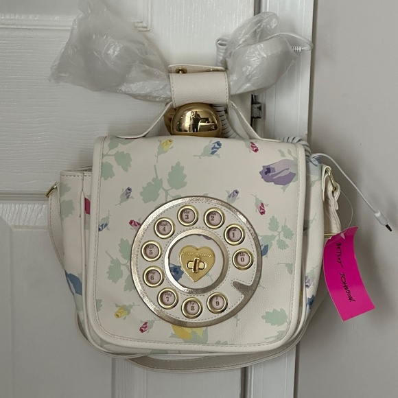 Betsey Johnson Brand New Retro Kitsch Phone Purse Crossbody Rosebud
